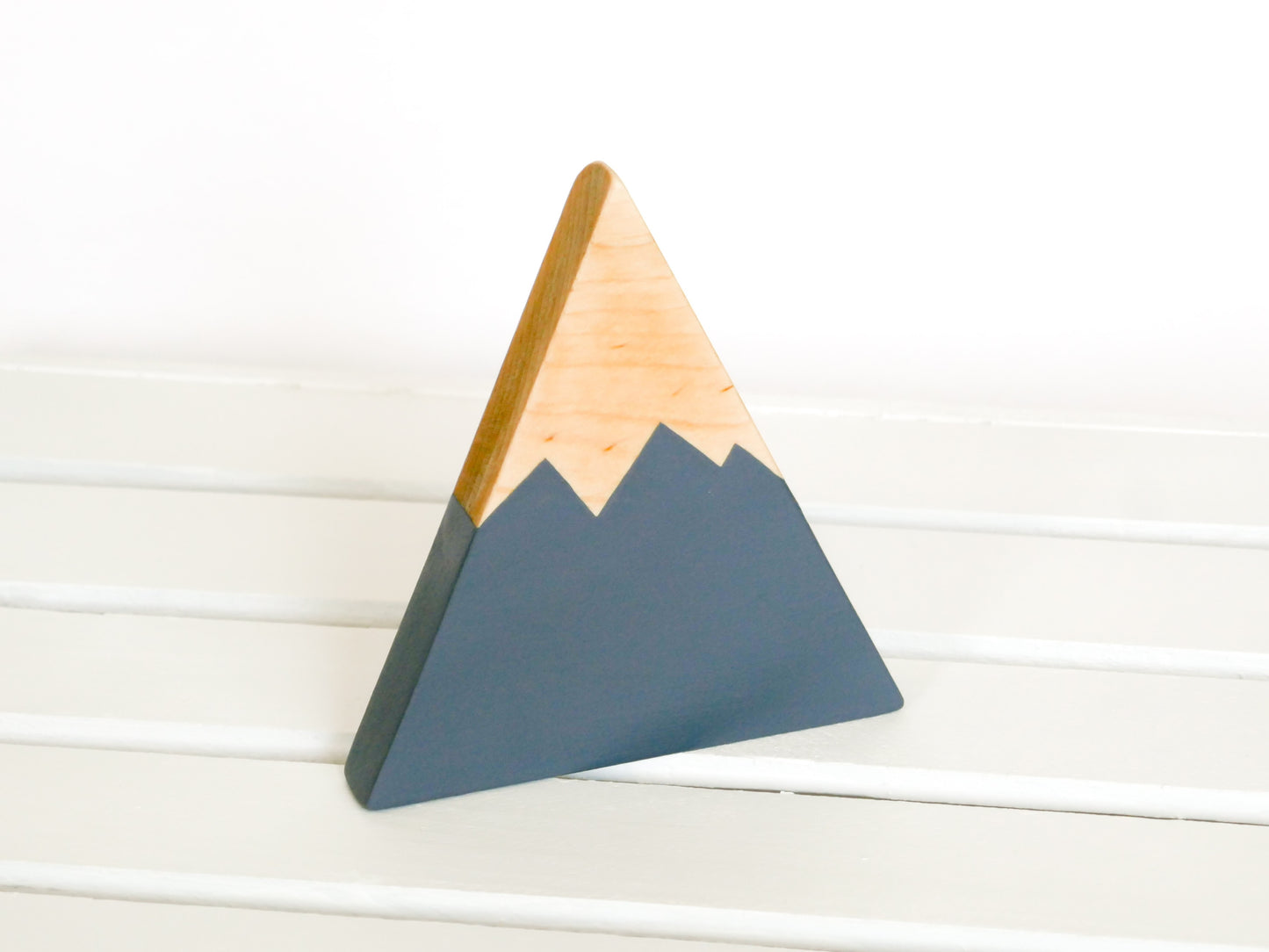 Wooden Mountain - Charcoal Gray